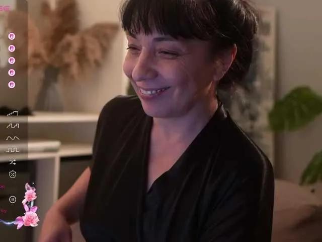 Varvara- from BongaCams