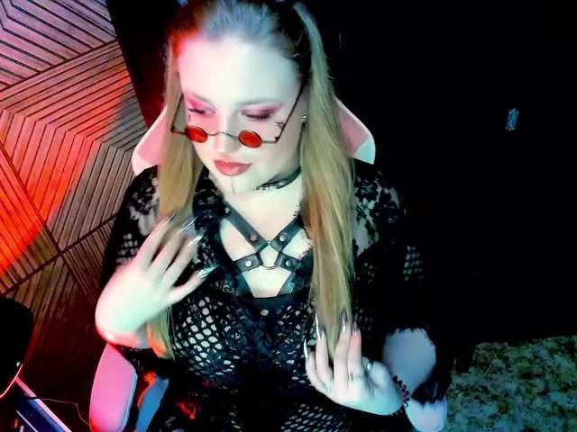 VelvetViperaa from BongaCams