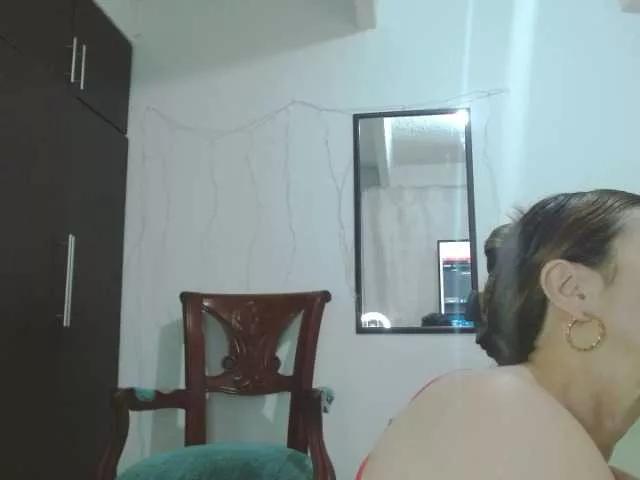 VenusWood from BongaCams is Freechat