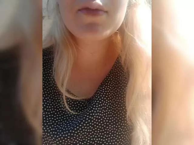 Vina-Nelly from BongaCams is Freechat