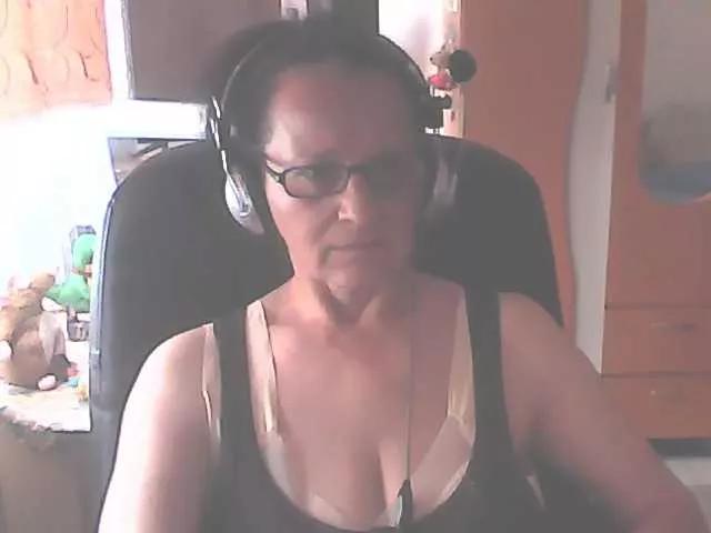 vivianerose from BongaCams