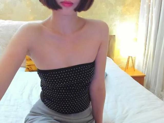 Wallpapper from BongaCams