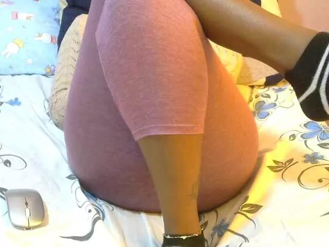 Winnie112 from BongaCams