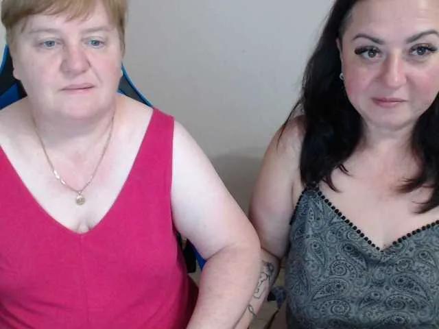 XMollyJaneEX from BongaCams