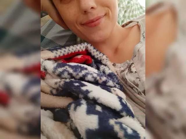 Ymmixxx from BongaCams