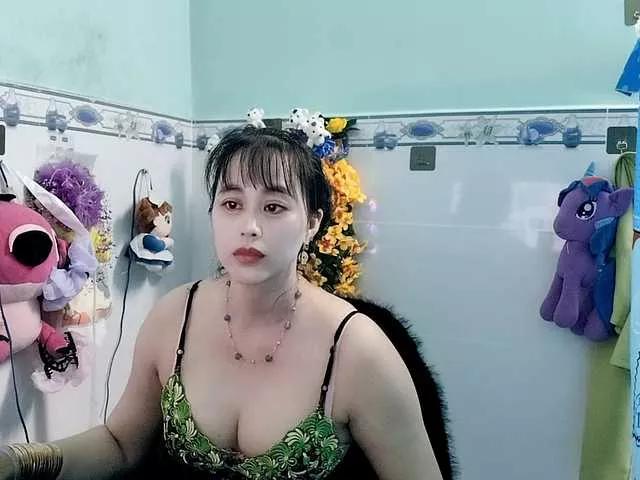 Youngsee69 from BongaCams is Freechat