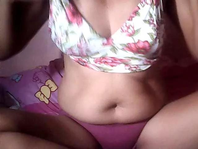 Yummyasian22 from BongaCams