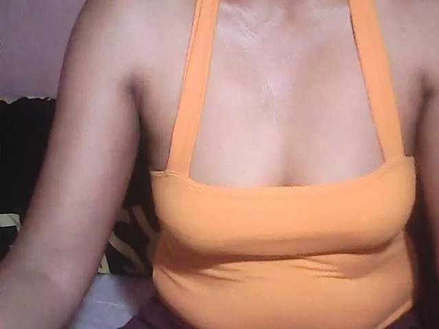 Yummyasian22 from BongaCams
