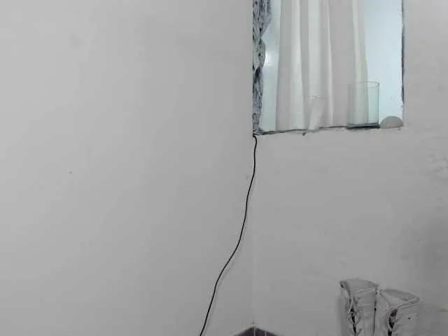 zamararaw from BongaCams is Freechat