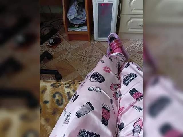 ZaraSss from BongaCams