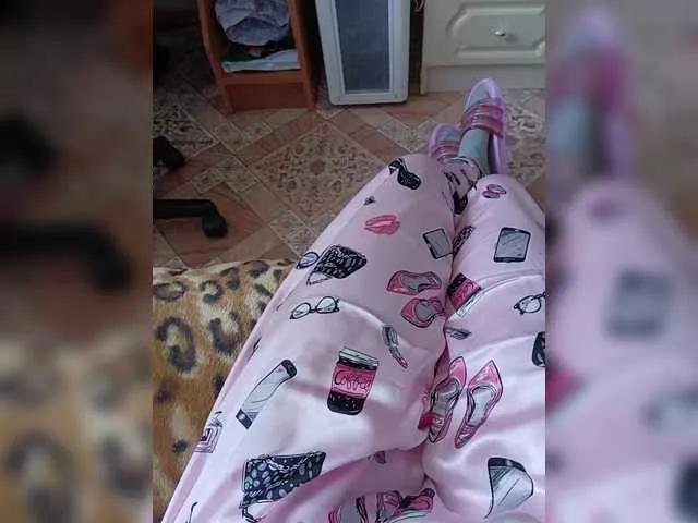 ZaraSss from BongaCams