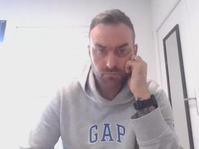 amant35_x from Cam4
