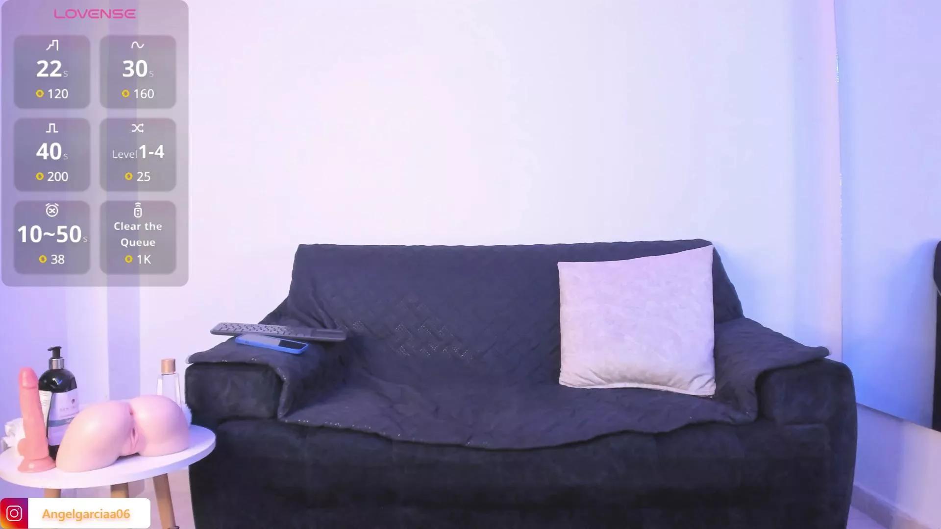 Angelgarcia_2 webcams show profile image 