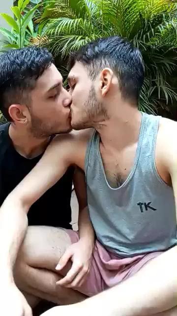 Billyytomy from Cam4