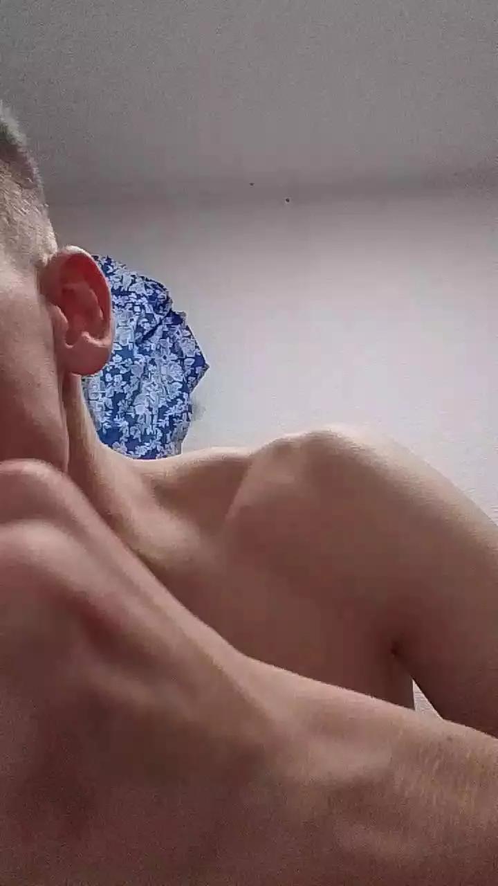 BoyBlondSweet from Cam4