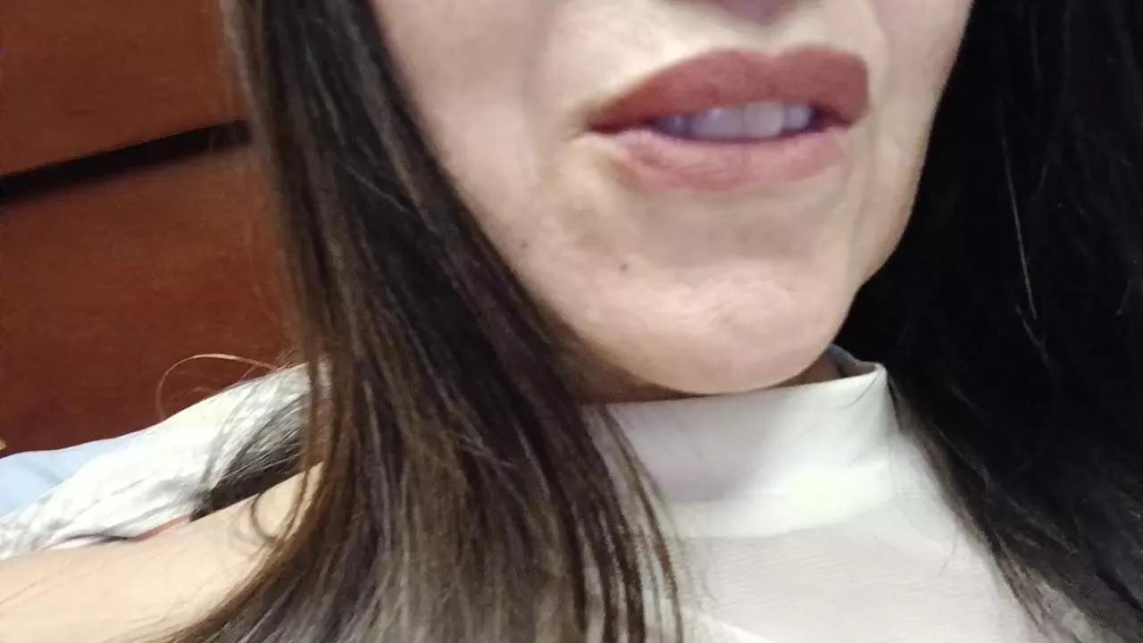 cjpq2525 from Cam4 is Freechat