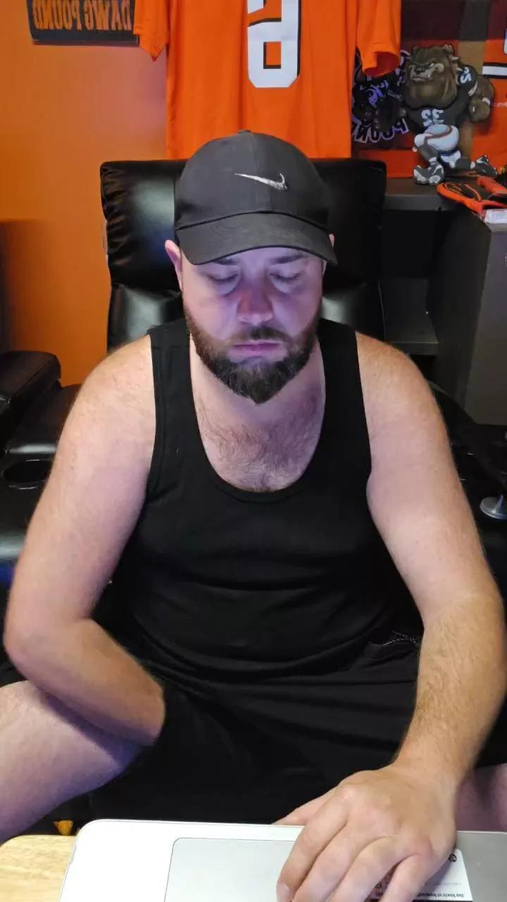 cuttdog2 from Cam4