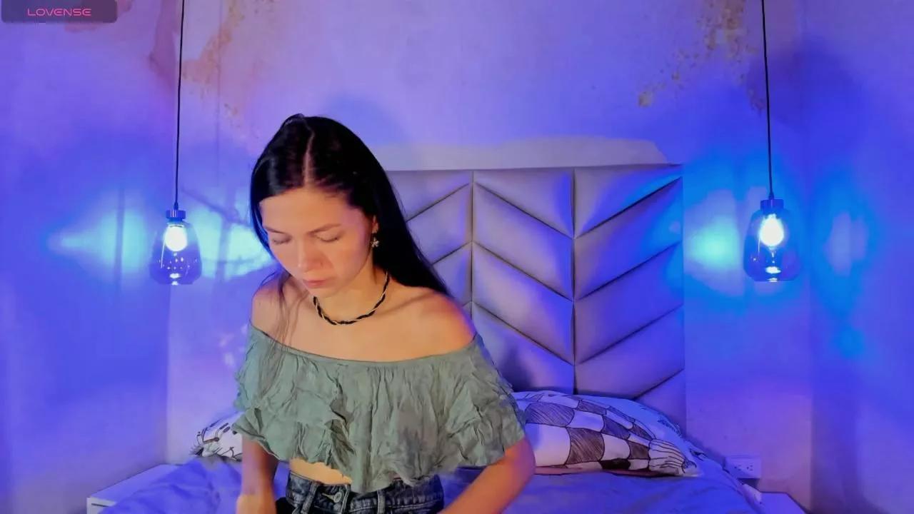 Emma_Jhons from Cam4