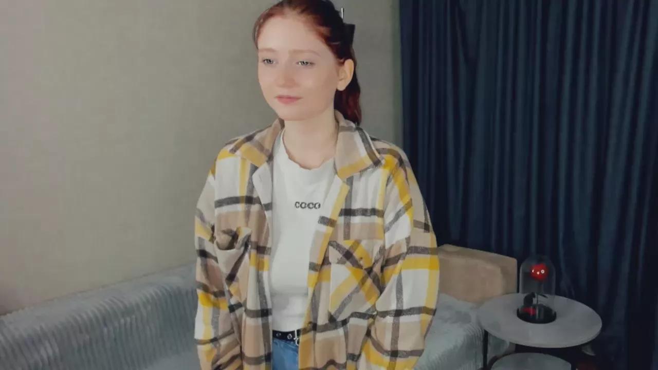 EsmeFountain from Cam4