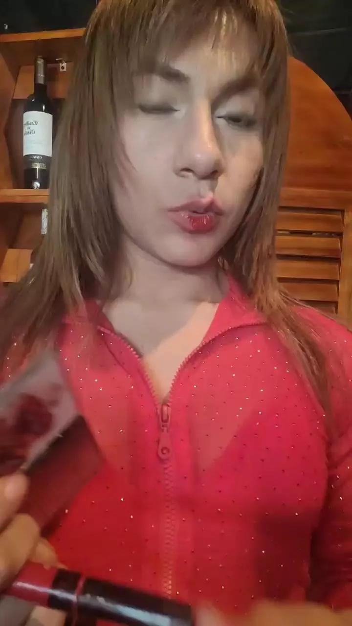 Evehampy from Cam4