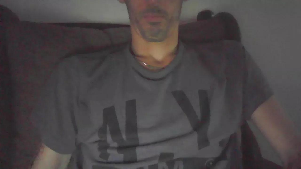 feede12 from Cam4