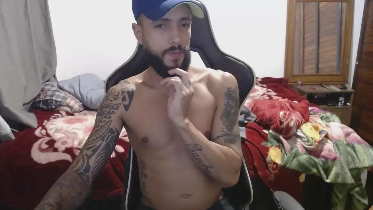 Ghusantos30 webcams show profile image 