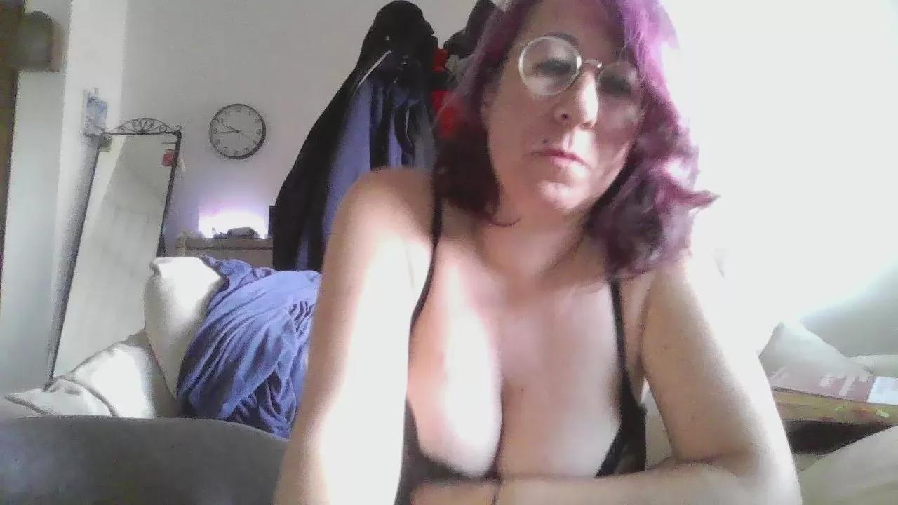 ginnygi from Cam4