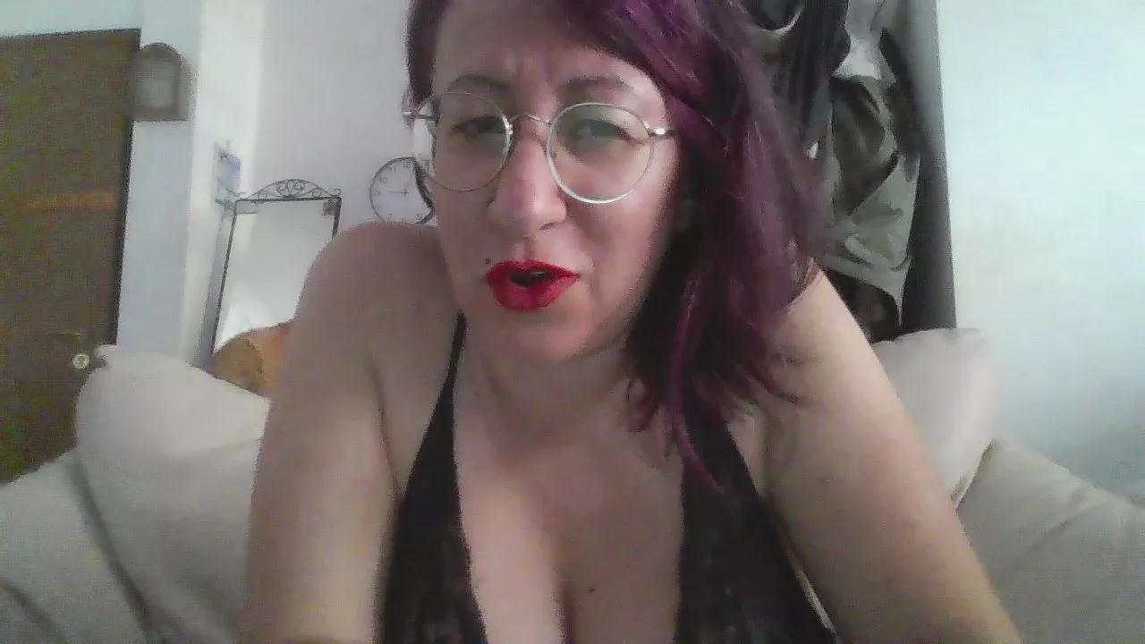 ginnygi from Cam4