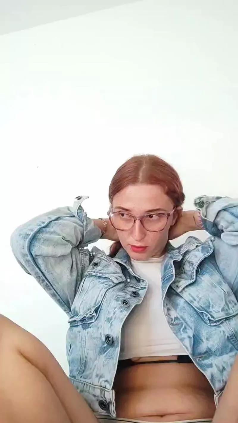 hanna_fox3 from Cam4