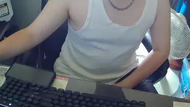 Happyboy708 from Cam4