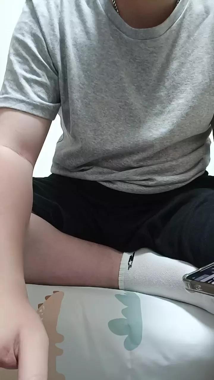 Happyboy708 from Cam4