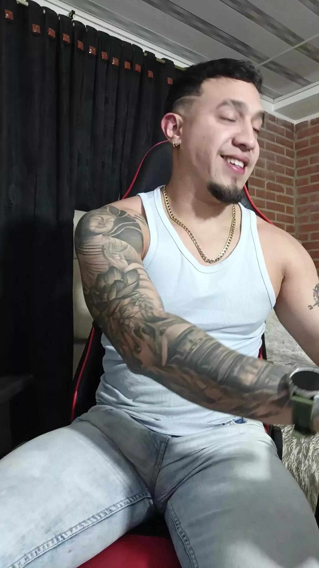 Im_massimo777 from Cam4