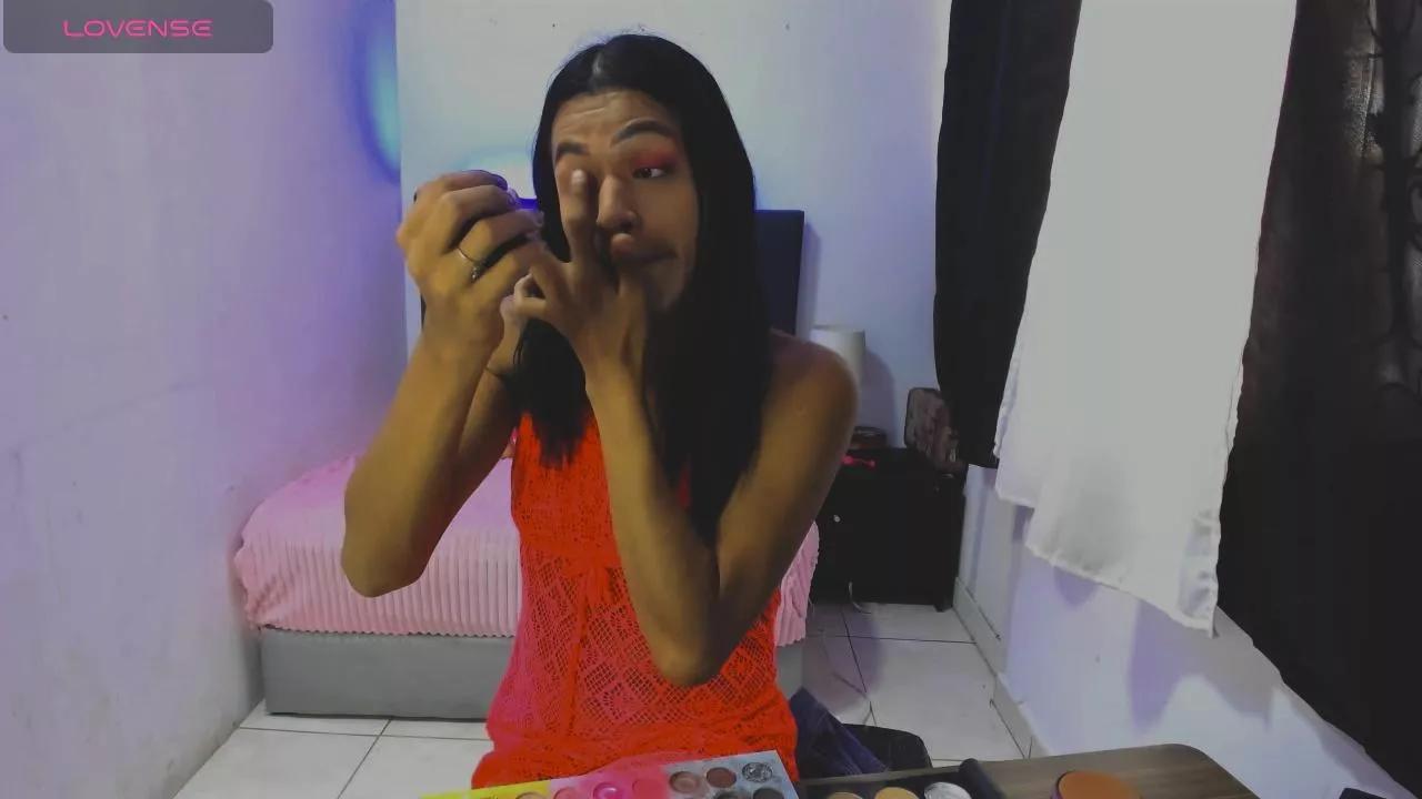 issa_kitty from Cam4