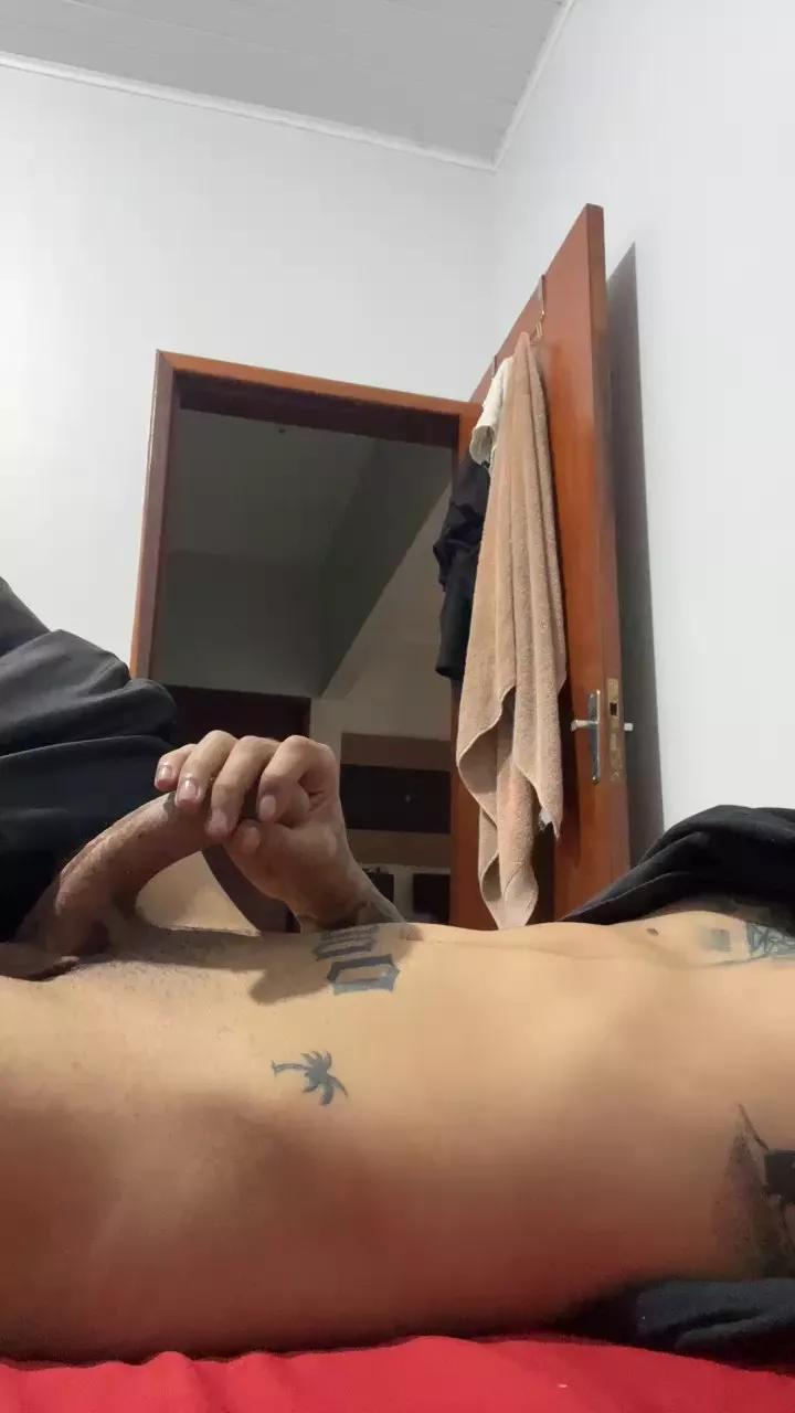 Kellrayan from Cam4