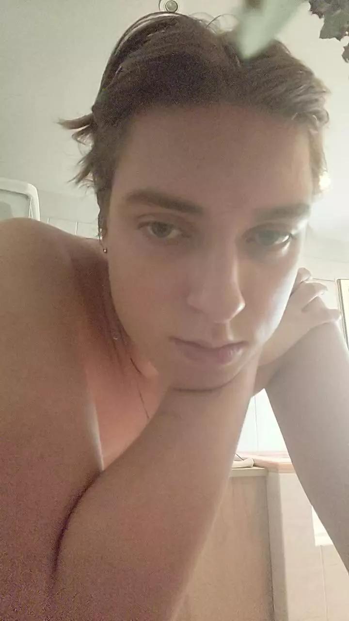 lele356 from Cam4