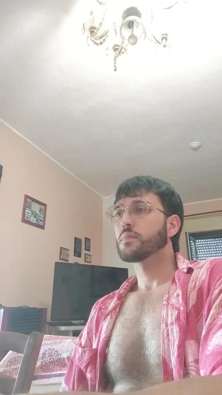 Leoo2727 webcams show profile image 