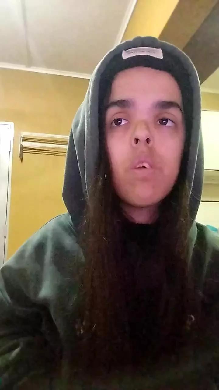Littleegirl69 from Cam4