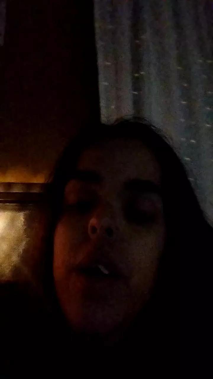 Littleegirl69 from Cam4