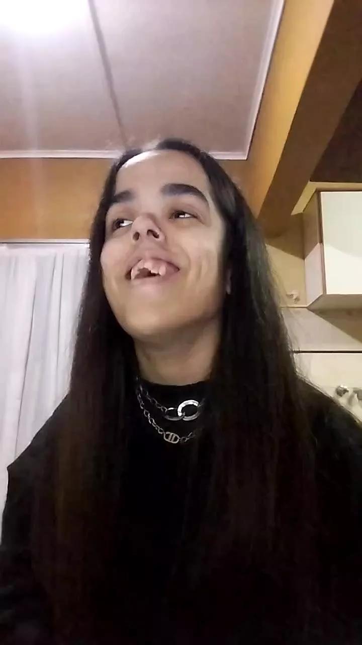 Littleegirl69 from Cam4