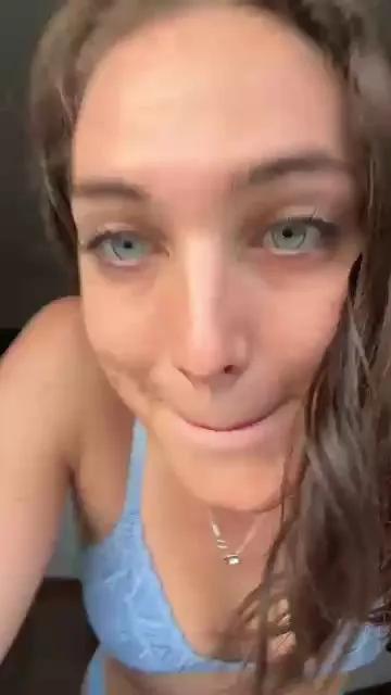 Lola01_ from Cam4