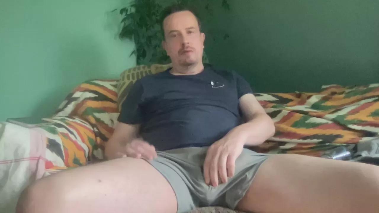 Mattgarr05 from Cam4