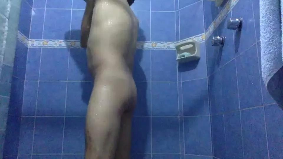 nainarevlis from Cam4