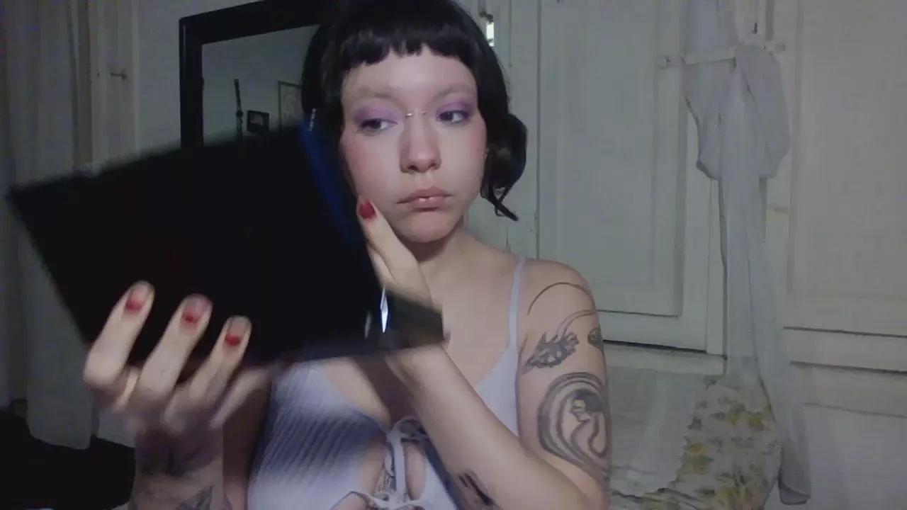 ninfula from Cam4