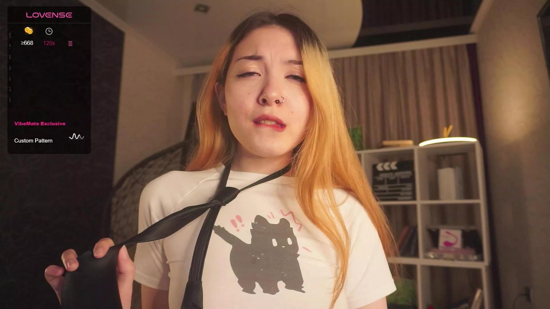 Pussy_Pikmi from Cam4