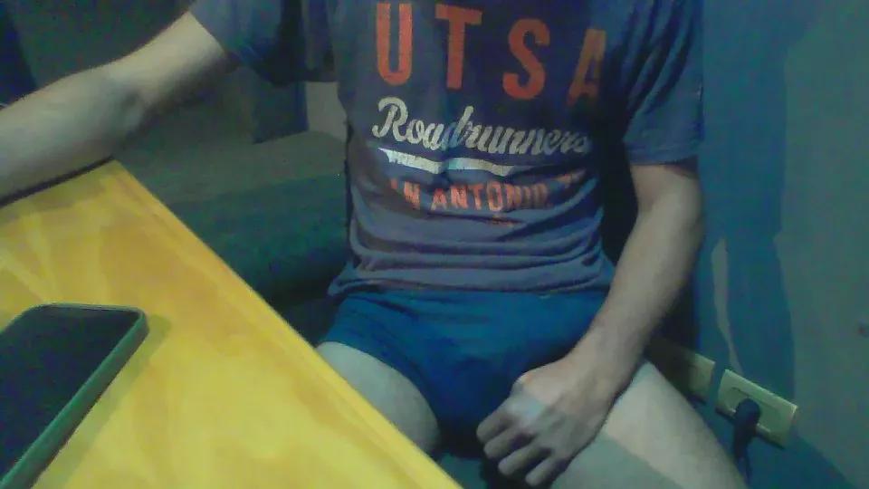 robrtttt_Por from Cam4