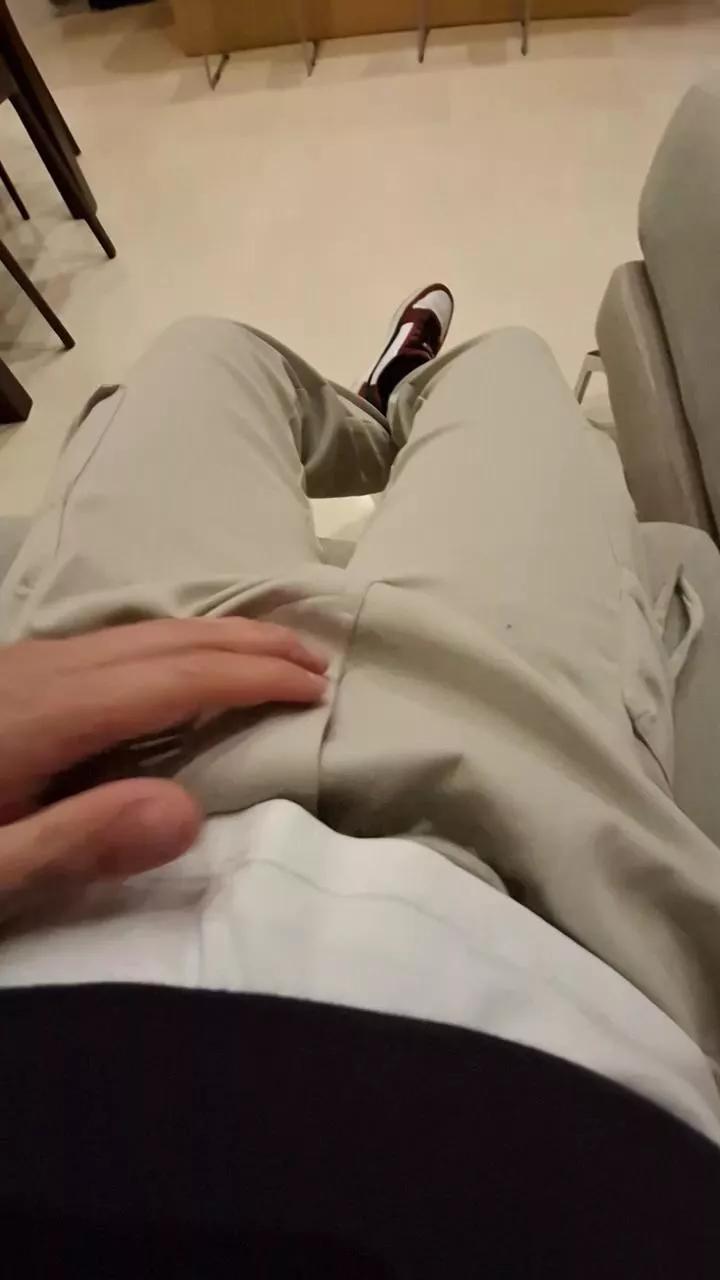 rocco517 from Cam4