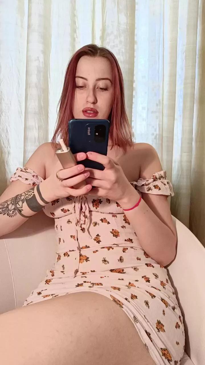 SusieRedd from Cam4