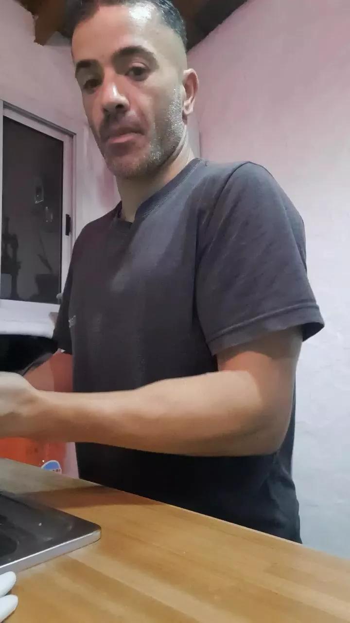 Tazzmania from Cam4