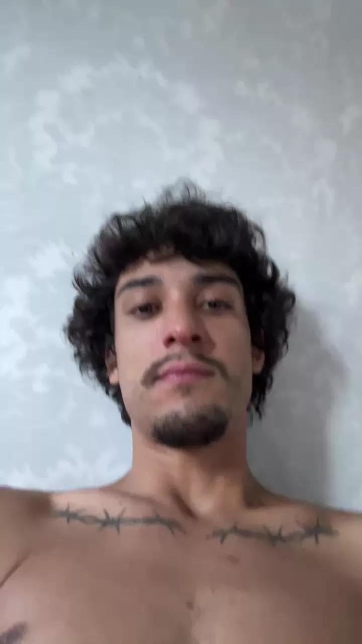 weedluv420 from Cam4