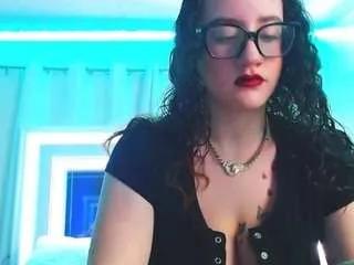 adafontaine18 from CamSoda is Away